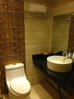 South Ninghua Kai Apartment Hotel Nanning Esterno foto